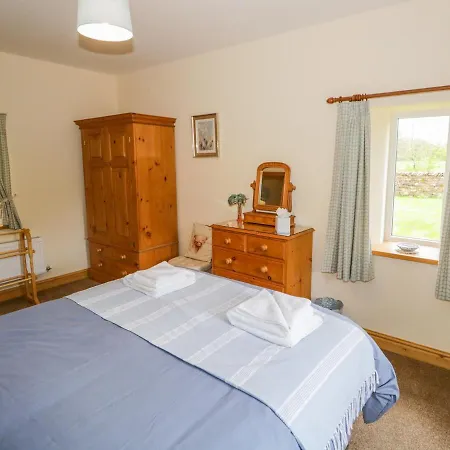 Holiday home Old Cow Byre, *